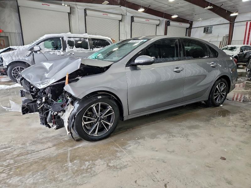 KIA FORTE FE 2022 with VIN 3KPF24AD1NE469948 - Photo from auction