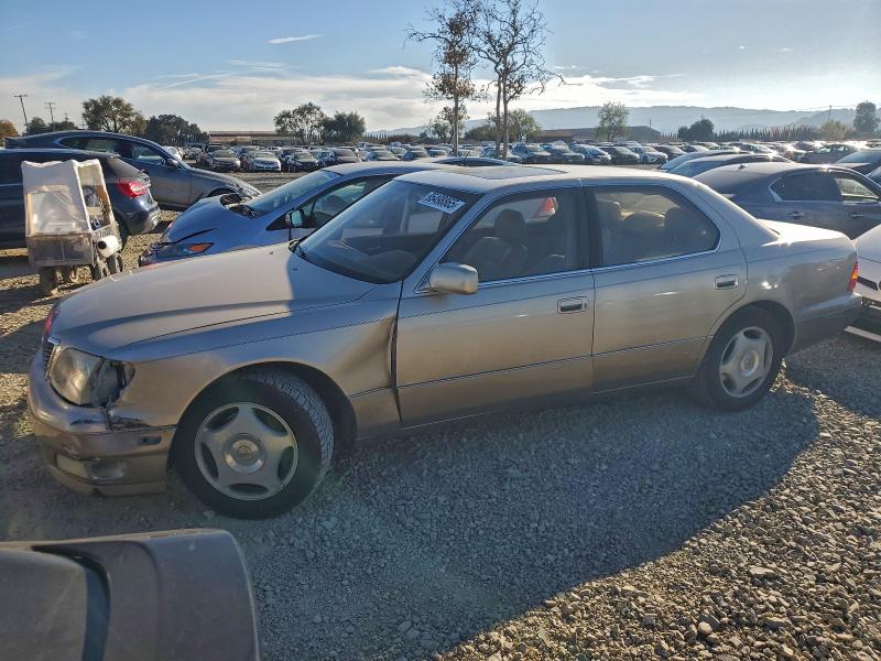 LEXUS LS 400 1998 with VIN JT8BH28F9W0133806 - Photo from auction
