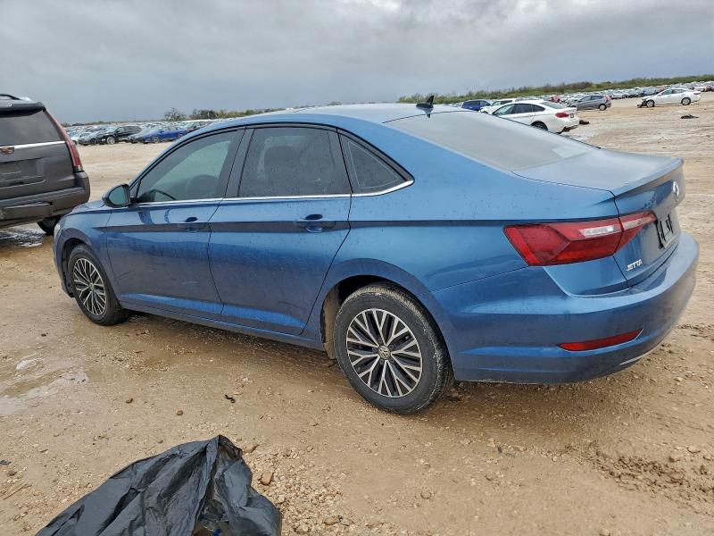 Photo 2 from auction – 2020 VOLKSWAGEN JETTA S with VIN 3VWCB7BU2LM007093