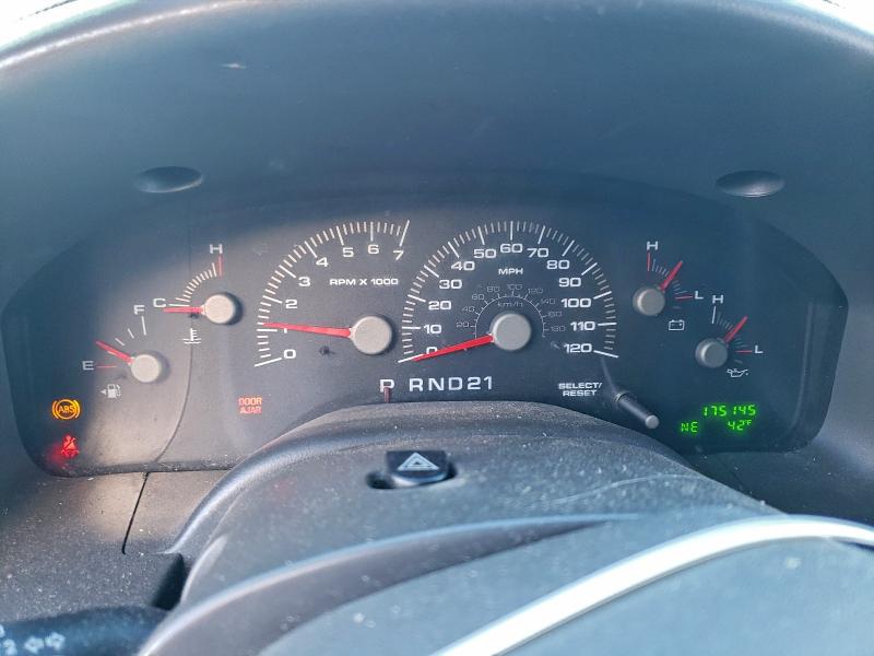 Photo 9 from auction – 2004 FORD EXPEDITION with VIN 1FMPU16L84LB11342