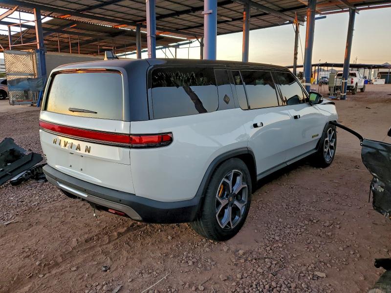 Photo 3 from auction – 2022 RIVIAN R1S LAUNCH with VIN 7PDSGABL7NN001733