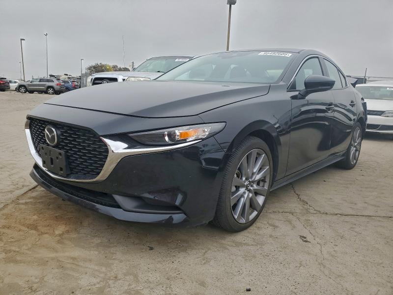 MAZDA 3 SELECT 2022 with VIN 3MZBPABL0NM317389 - Photo from auction