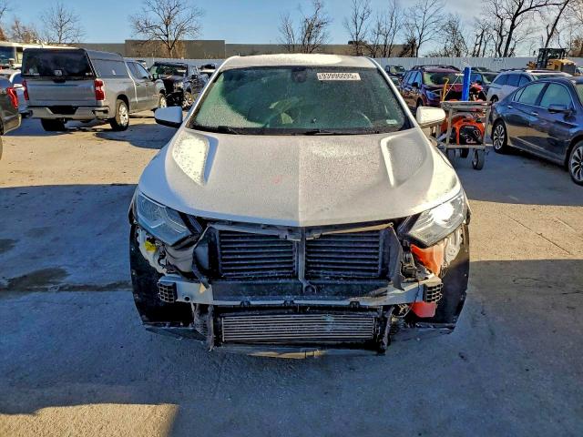 Photo 5 from auction – 2019 CHEVROLET EQUINOX LT with VIN 3GNAXJEV5KS622557