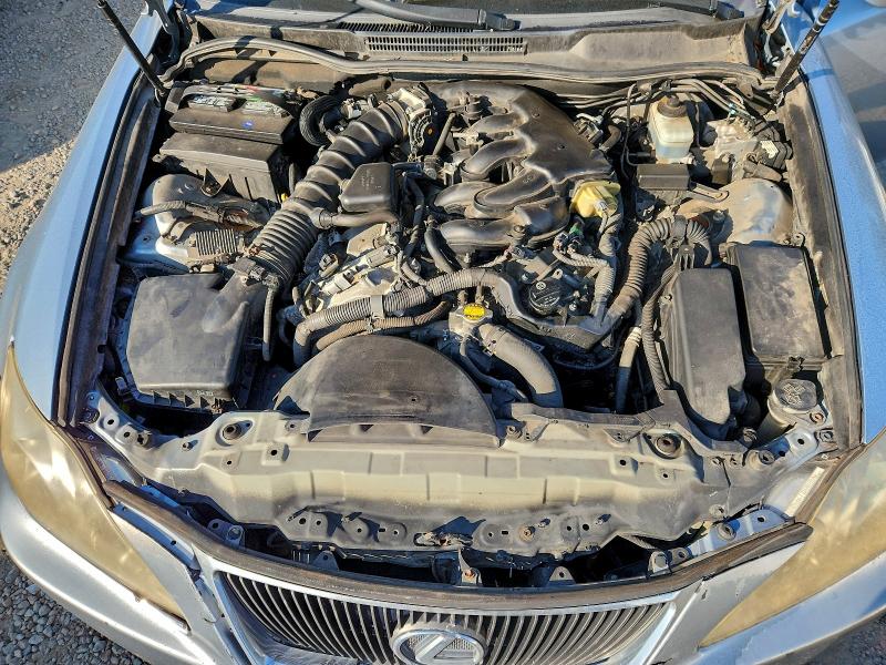 Photo 11 from auction – 2008 LEXUS IS 250 with VIN JTHCK262585015649
