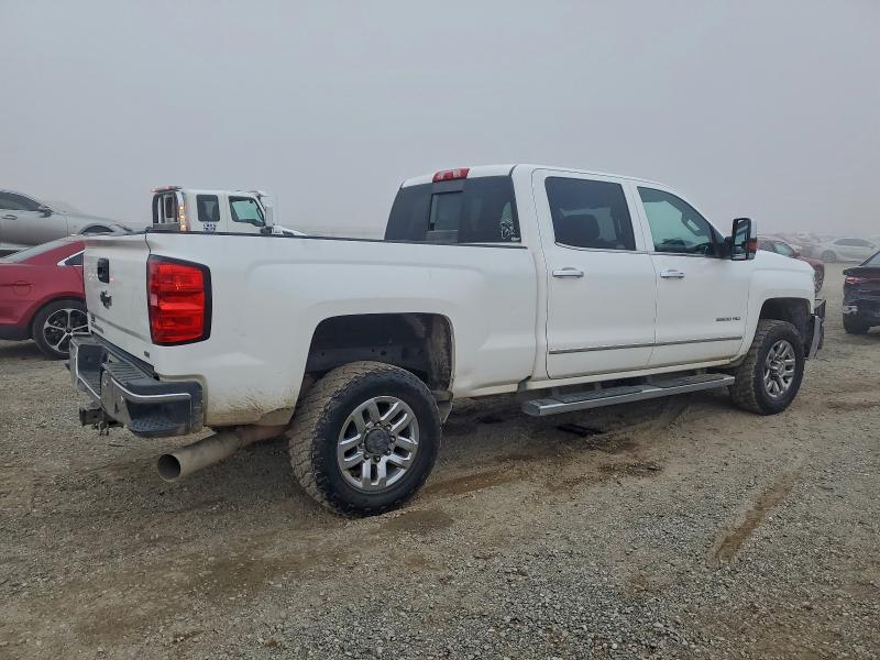 Photo 3 from auction – 2015 CHEVROLET SILVERADO with VIN 1GC1KWE80FF527154
