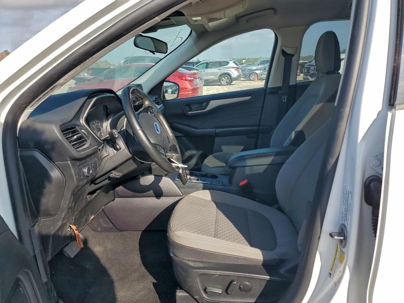 Photo 7 from auction – 2022 FORD ESCAPE SE with VIN 1FMCU0G64NUB84513