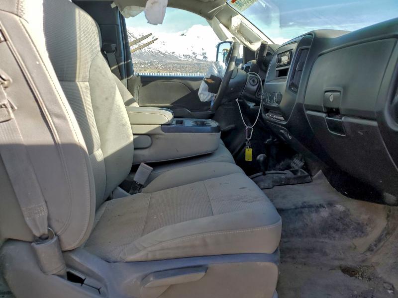 Photo 10 from auction – 2016 CHEVROLET SILVERADO with VIN 1GC0KUEG2GZ323060