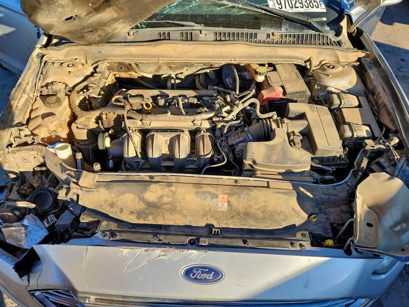 Photo 11 from auction – 2016 FORD FUSION with VIN 3FA6P0H7XGR122842
