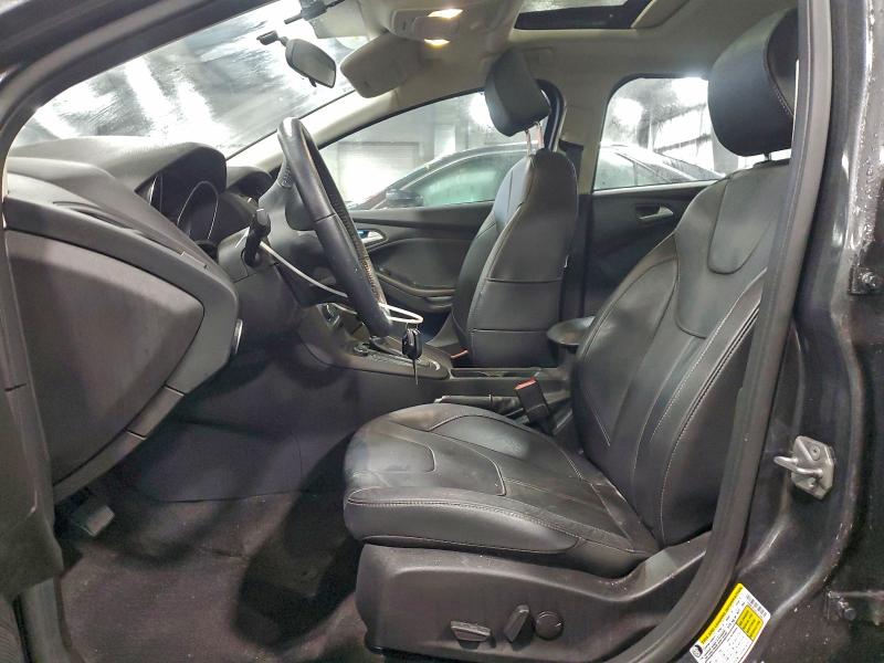 Photo 7 from auction – 2016 FORD FOCUS SE with VIN 1FADP3F22GL372557
