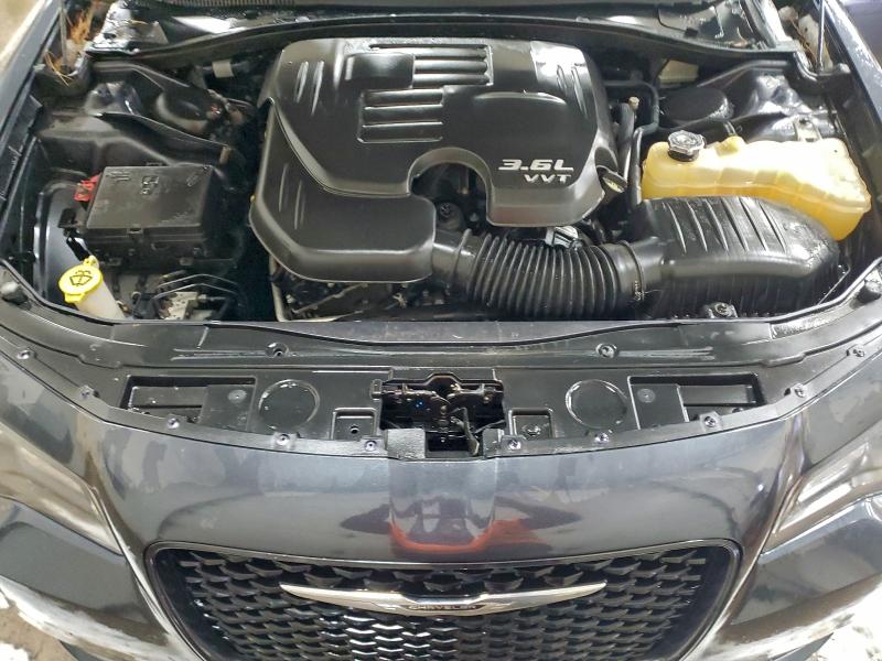 Photo 11 from auction – 2016 CHRYSLER 300 S with VIN 2C3CCAGG0GH152397