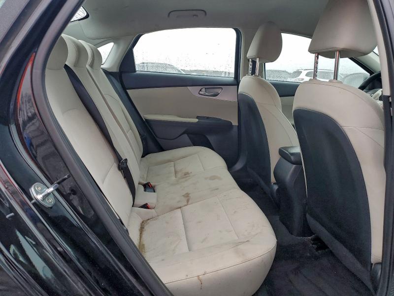 Photo 10 from auction – 2022 KIA FORTE with VIN 3KPF24AD6NE468018