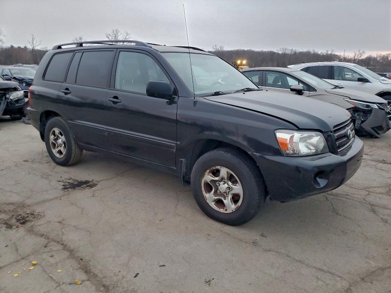 Photo 4 from auction – 2006 TOYOTA HIGHLANDER with VIN JTEGD21A460133483