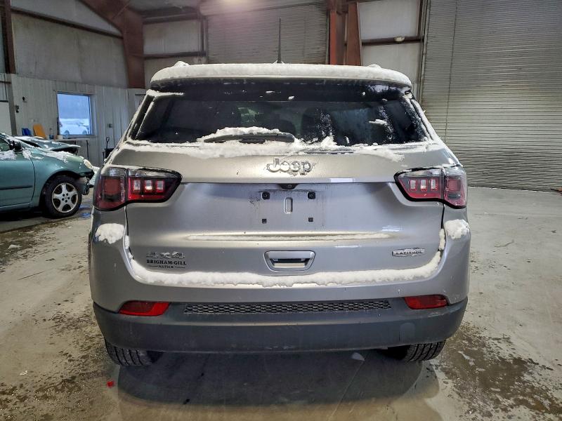 Photo 6 from auction – 2019 JEEP COMPASS LA with VIN 3C4NJDBB4KT839793