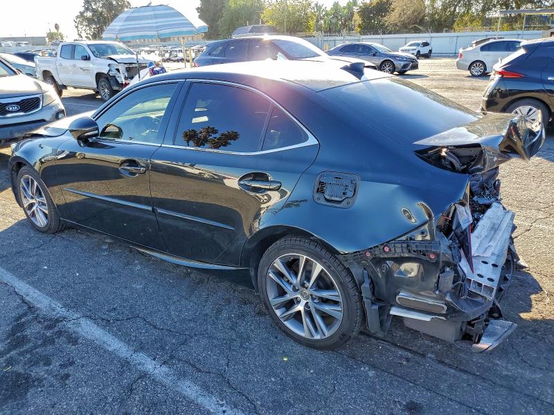 Photo 2 from auction – 2020 LEXUS IS with VIN JTHDA1D28L5106458