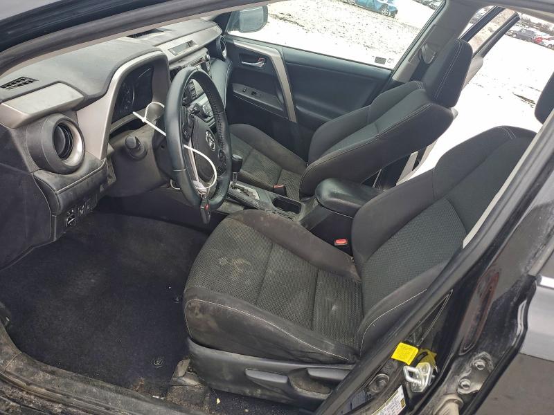 Photo 7 from auction – 2017 TOYOTA RAV4 XLE with VIN 2T3RFREV2HW684748