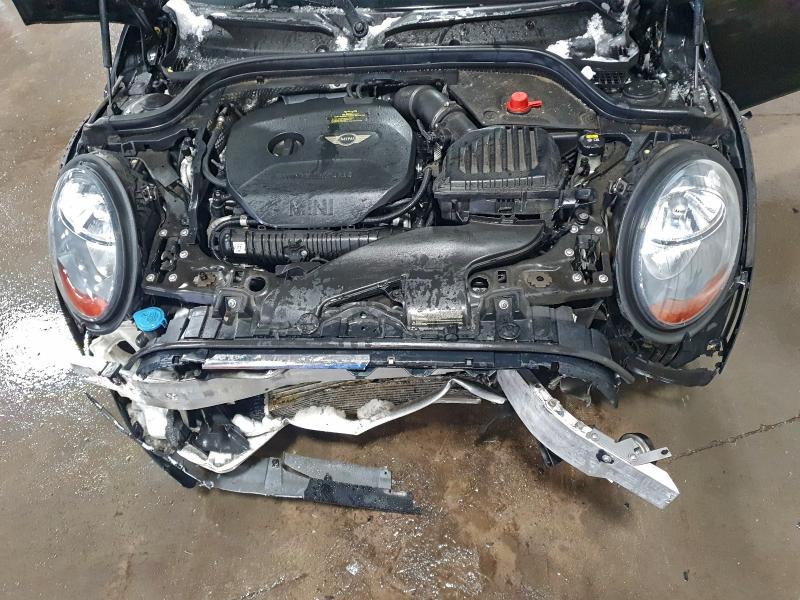 Photo 11 from auction – 2015 MINI COOPER S with VIN WMWXP7C50F2C60051