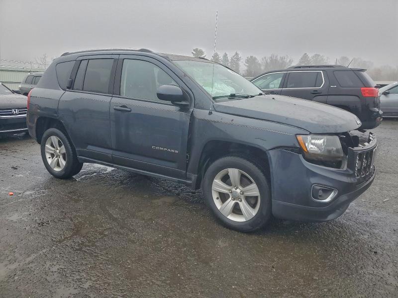 Photo 4 from auction – 2015 JEEP COMPASS LA with VIN 1C4NJDEB7FD271742