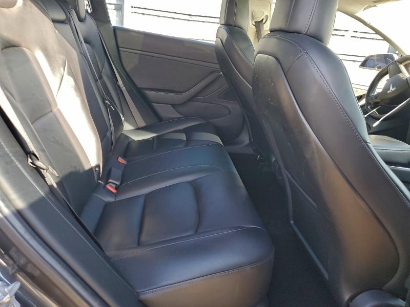 Photo 10 from auction – 2018 TESLA MODEL 3 with VIN 5YJ3E1EA0JF030477