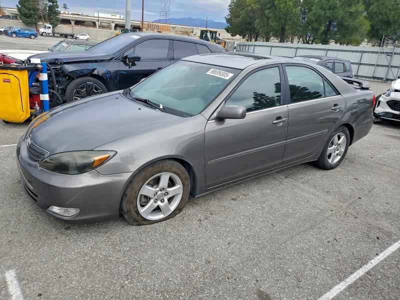 TOYOTA CAMRY SE 2004 with VIN 4T1BA32K44U028982 - Photo from auction