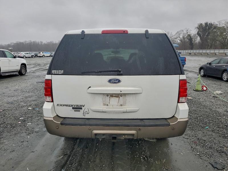 Photo 6 from auction – 2004 FORD EXPEDITION with VIN 1FMFU17L54LB33874