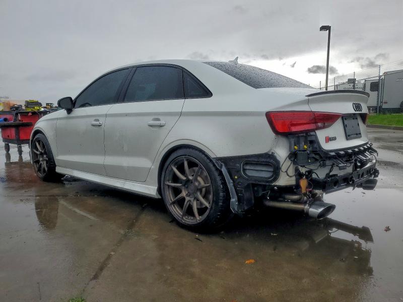 Photo 2 from auction – 2018 AUDI RS3 with VIN WUABWGFF7J1904955