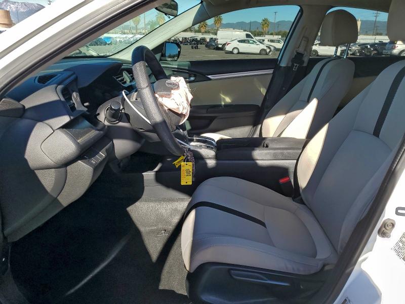 Photo 7 from auction – 2016 HONDA CIVIC LX with VIN 2HGFC2F58GH538078