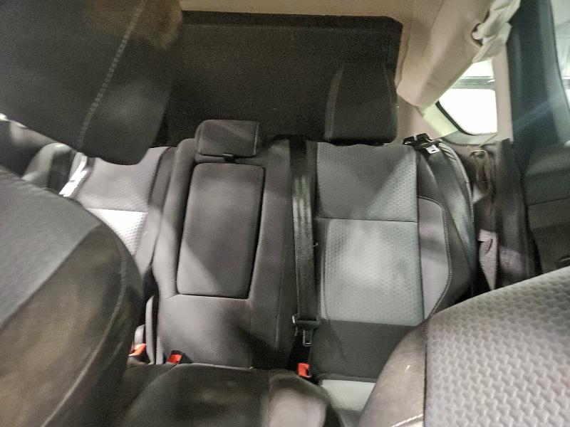 Photo 10 from auction – 2017 FORD ESCAPE SE with VIN 1FMCU9GD5HUE44232