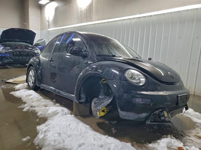 Photo 4 from auction – 2001 VOLKSWAGEN NEW BEETLE with VIN 3VWDD21C01M440810