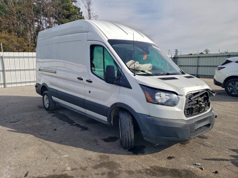 Zdjęcie 4 z aukcji – 2018 FORD TRANSIT T- z VIN 1FTYR2XM0JKA32353