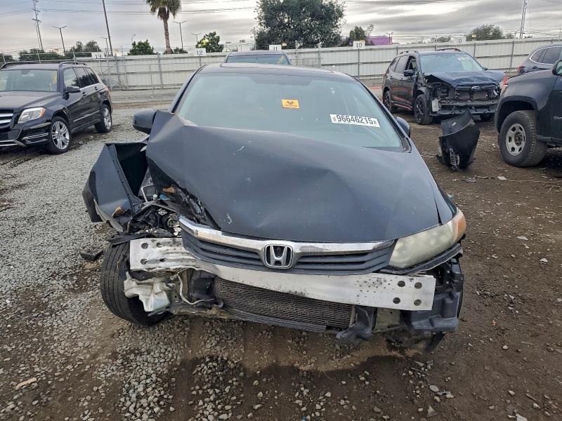 Photo 5 from auction – 2012 HONDA CIVIC EX with VIN 19XFB2F83CE341918