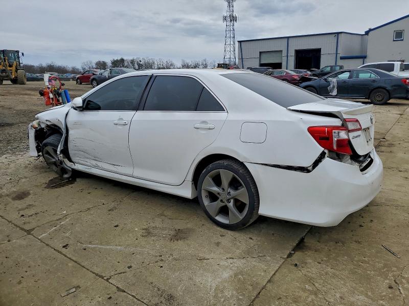 Photo 2 from auction – 2014 TOYOTA CAMRY L with VIN 4T1BF1FK7EU460077