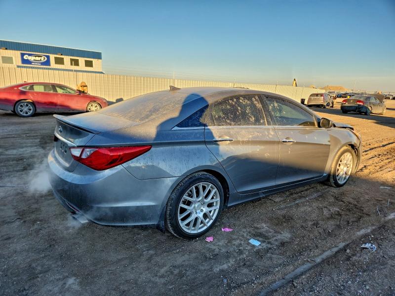 Photo 3 from auction – 2013 HYUNDAI SONATA SE with VIN 5NPEC4AC0DH600135