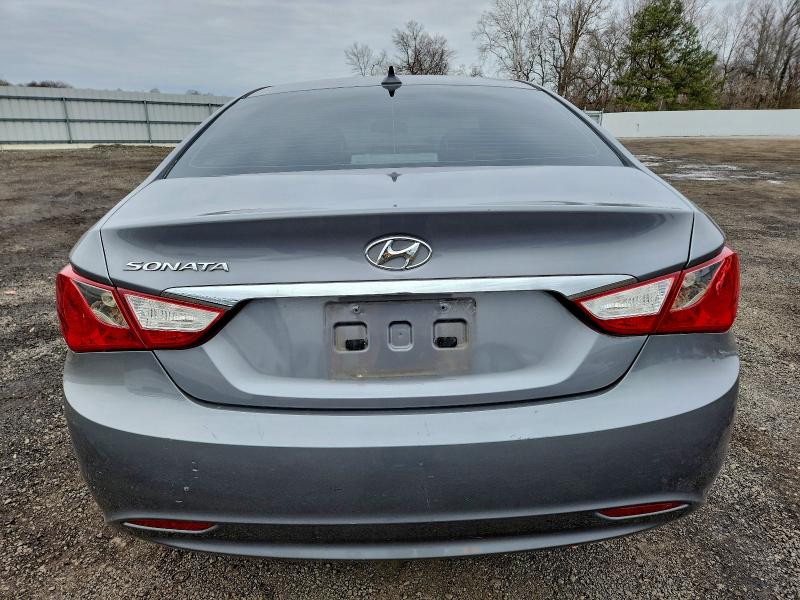 Photo 6 from auction – 2012 HYUNDAI SONATA GLS with VIN 5NPEB4AC5CH339750