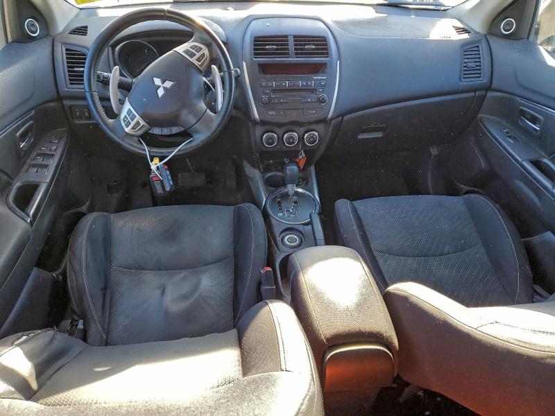 Photo 8 from auction – 2013 MITSUBISHI OUTLANDER with VIN 4A4AR4AU1DE014395