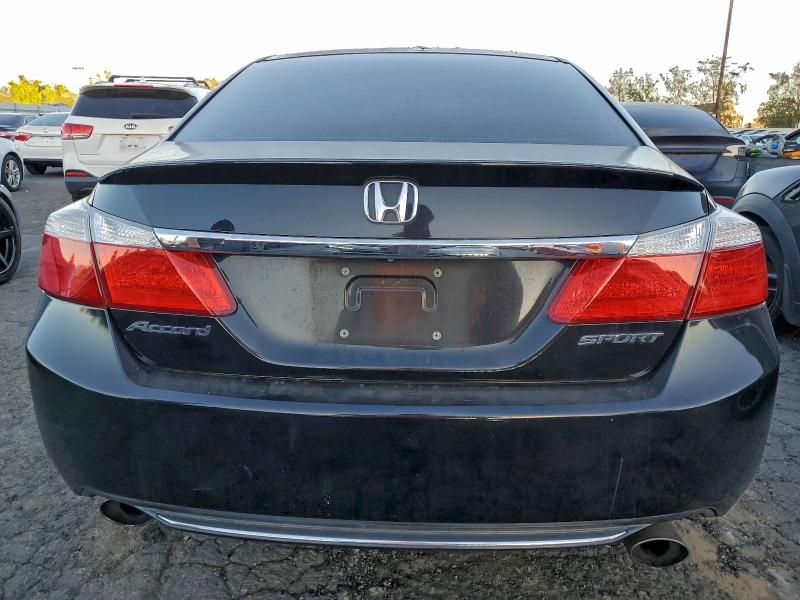 Photo 6 from auction – 2014 HONDA ACCORD SPO with VIN 1HGCR2F58EA307405
