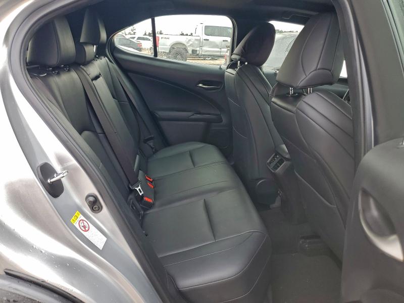 Photo 11 from auction – 2019 LEXUS UX 200 with VIN JTHY3JBH8K2001566
