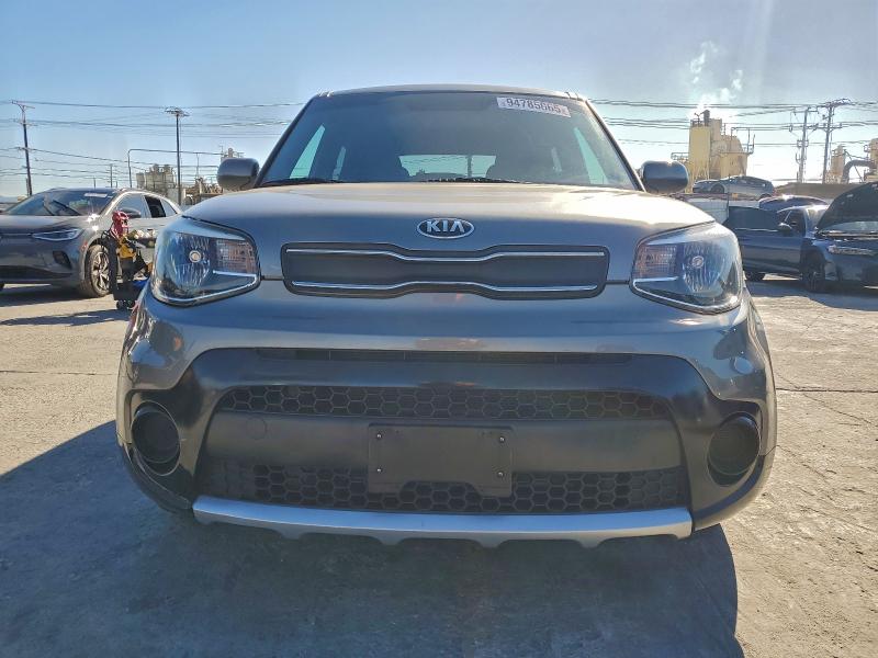 Photo 5 from auction – 2017 KIA SOUL with VIN KNDJN2A23H7487148