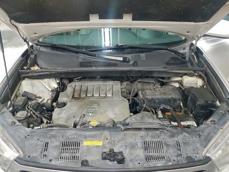 Photo 12 from auction – 2012 TOYOTA HIGHLANDER with VIN 5TDBK3EH5CS109574