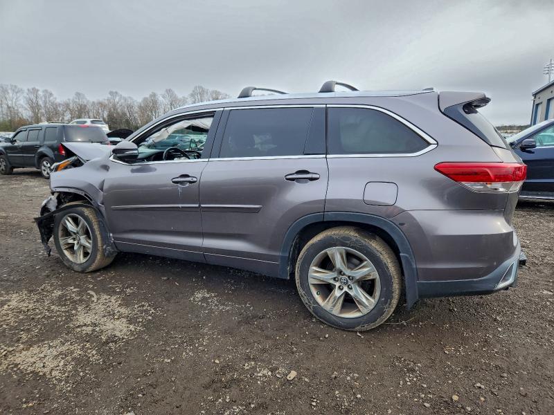 Photo 2 from auction – 2019 TOYOTA HIGHLANDER with VIN 5TDDZRFH5KS974193