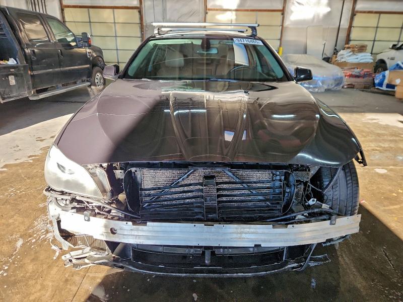 Photo 5 from auction – 2011 BMW 535 XI with VIN WBAFU7C55BC879377