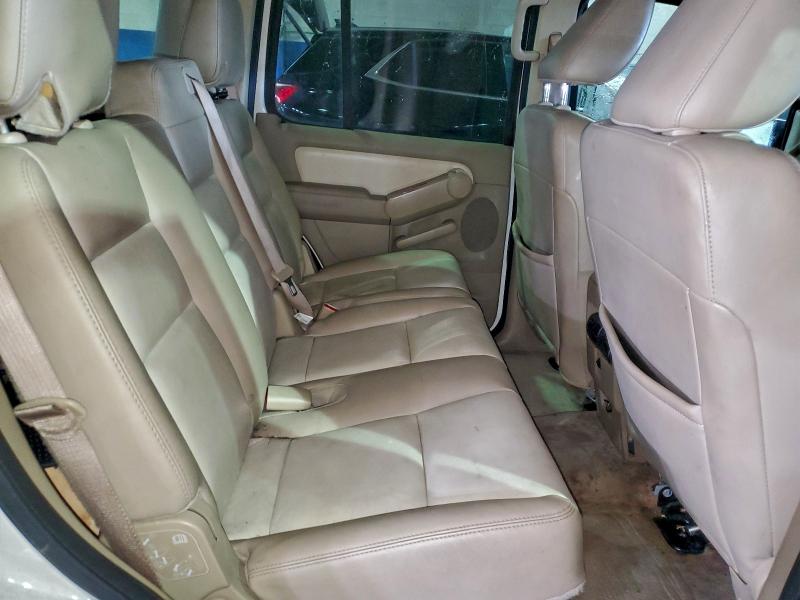 Photo 11 from auction – 2010 FORD EXPLORER E with VIN 1FMEU7EE1AUA93141