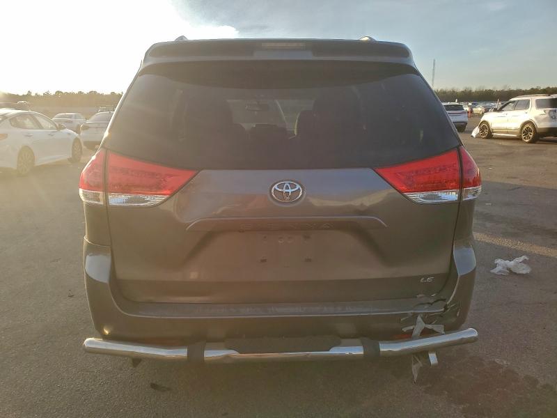 Photo 6 from auction – 2011 TOYOTA SIENNA LE with VIN 5TDKK3DC1BS116493