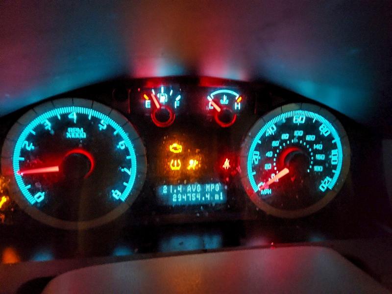 Photo 9 from auction – 2010 FORD ESCAPE with VIN 1FMCU0D74AKA33710