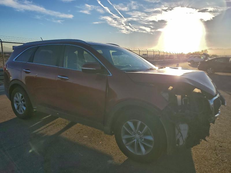 Photo 4 from auction – 2016 KIA SORENTO LX with VIN 5XYPG4A50GG133258