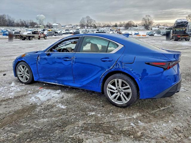Photo 2 from auction – 2021 LEXUS IS 300 with VIN JTHC81F29M5044364