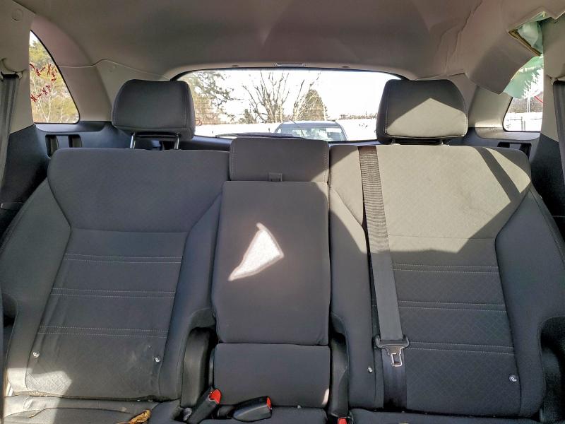 Photo 10 from auction – 2016 KIA SORENTO LX with VIN 5XYPGDA37GG056726