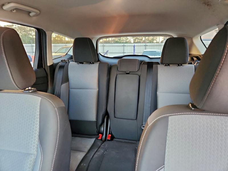 Photo 10 from auction – 2018 FORD ESCAPE SE with VIN 1FMCU9G93JUC38571