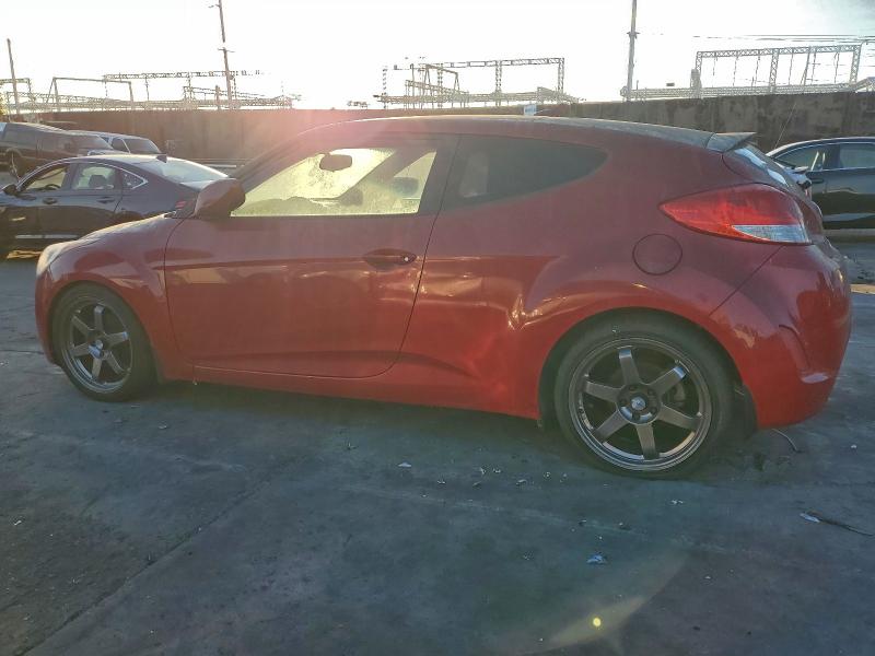 Photo 2 from auction – 2014 HYUNDAI VELOSTER with VIN KMHTC6AD1EU210675