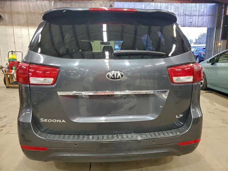 Photo 6 from auction – 2016 KIA SEDONA with VIN KNDMB5C10G6176132