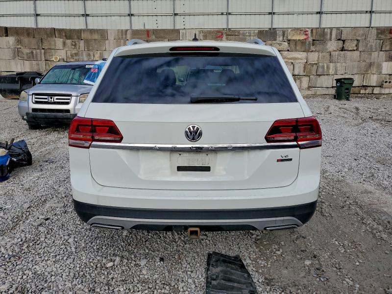 Photo 6 from auction – 2019 VOLKSWAGEN ATLAS S with VIN 1V2GR2CA7KC536772